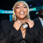 Lizzo Restrant para retirar viagens pesadas
