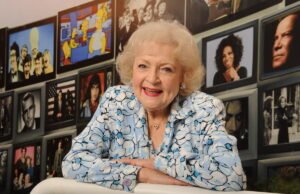 Betty White’s Botthe Louvor ‘Angel’ Star Awak