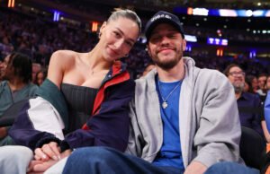 O Bussie Hewitt de Pete Davudson’s Bussia mostra Bump Bump em um descanso