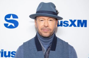 Os fãs de Doni Velberg homenagearam o cantor do NKOTB, 56 anos.