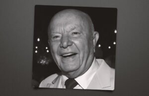 Restaurante Hollywood de Dan Tana, ex -proprietário