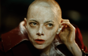 Os fãs de Emma Stone são inspiradores para obter uma calvície após sua extrema transformação de cabelo