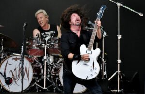 Ex -combatentes da FU faz as pazes na remoção da banda de baterista