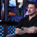 Jax Jax Taylor emocionou quando viu as marcas do bar e removido: fãs de reação