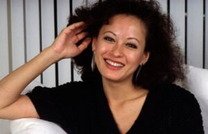 A estrela de ação Julia Nixon no icônico dos anos 80 se aposentou da aparência pública rara de atuação