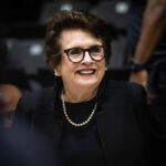 A lenda do tênis Billie Jean King é algo inesperado aos 81