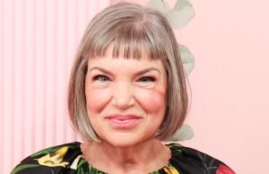 Mindy Kohn tem o momento de toda a erva -doce com o Hartthrob de S1