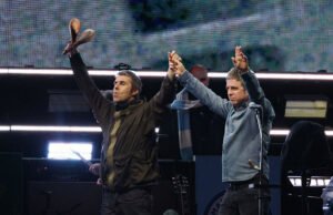 ‘Rock Hero nas multidões S1 com o primeiro show norte -americano no ano mais de 16 anos