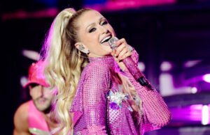 Fotos Hilton do livro de um ano, provando ser icônico a cada dia