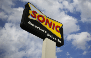 Sonic adiciona BBQ Ranch Crispy Trader para envolver o menu de US $ 1,999