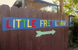 8 Little Free Library gira em torno de Los Angeles de Veneza a Griffith Park