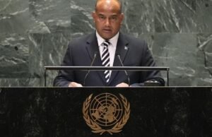 Sinais de que há um acordo australiano para expulsar prisioneiros anteriores em Nauru