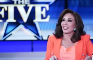 Os anfitriões da Fox News estavam determinados a ajudar Trump a permanecer no cargo após a eleição de 2, disse o arquivo legal.