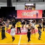 Em KCON, os fãs de toda a dança do mundo e meu Kim favorito – e uns aos outros