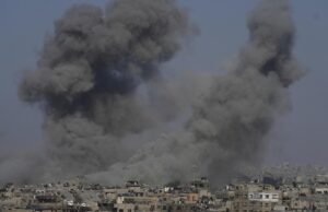 4 tropas israelenses atiraram e mataram pessoas da Palestina enquanto tentavam obter ajuda da cidade de Gaza, dizem testemunhas