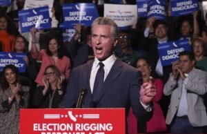 No choque da redistribuição de Trump, os democratas encontraram uma identidade agressiva e estão no conselho progressista