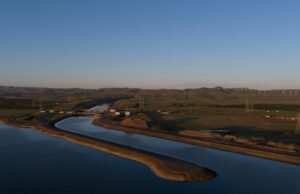 Os túneis de água da Califórnia gastaram a discussão quando as notícias foram pressionadas