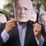 Ex-presidente presidente do presidente de Álvaro, emitido para 12 anos de casa para Bribby