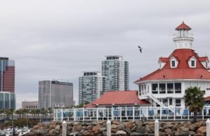 O agente da patrulha de fronteira morreu; A polícia foi acusada de ser atacada por uma embriaguez