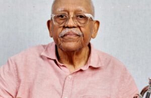 O gigante do Jazz, Bobby Bradford, perdeu sua casa Altadda com um fogo selvagem. Aos 3, a música é ‘eu deixei’