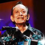 Música calma Jimny Jimennez morre em 86