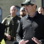 Manhunt Veteroses do exército para o atacante esperado de matar 4 em Montana