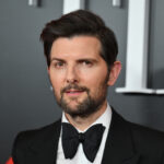 Adam Scots Limping Air em um piloto forte e ‘The Boys of the World Drama