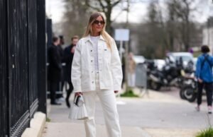 Os lojistas agora dizem que isso é confortável- US $ 32 jeans parecem ‘suor’