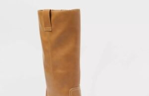 O lojista diz que as botas “incríveis” que parecem um estiloso de quase 4 x vendas de preços são “necessárias”