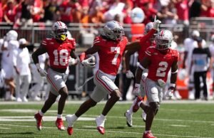 Classificação de futebol universitário foi aberto: Ohio joga 1 lugar em Ohio, e o Alabama tem 17 anos
