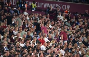Os fãs do clube da Premier League exigem um boicote a um pacote de pacote porque afirmam ser boicotados