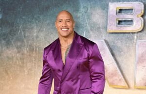 A lenda da tristeza e da WWE de Rock reflete uma transformação incrível de uma nova TV