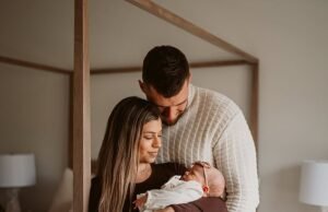 Estrela da NFL TJ Wat e sua esposa Dani Dani Girl Diferente Dimitário Traumático Traumático Traumático Dimitário: “Passamos o inferno e de volta”