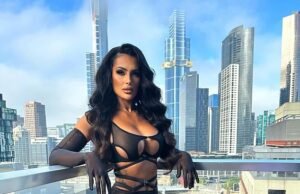 Footy Wag Austlla del Busso Line uage australia