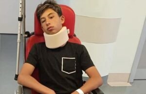 Influencia e hospitalidade até o dia 14, apesar do ataque aos pais dela, apesar da hospitalização, ele parou no hospital.