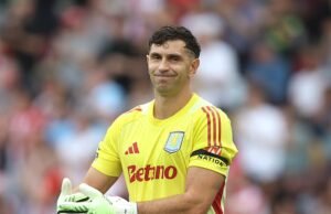 Agora, a família Martine está silenciosa, Astholon Villa Villa Willa Willa Diie, revelou os sinais de Villa Diie.