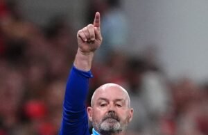 Brev Clark ainda pode ser um operador inteligente … para que eu possa ser queimado!