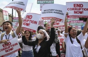 49 presos em Manila, apesar da demonstração, a violência entrou em erupção