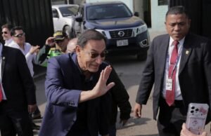 Martín Vizcarra falou na dança de Boluarte: