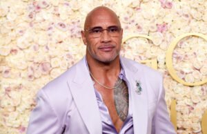 O tamanho de Saindne Johnson não é suficiente para a tarefa de Mark, disse o diretor