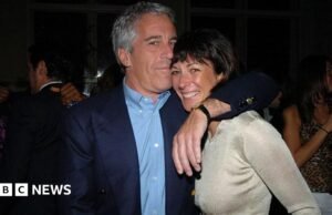 Agenda por um longo período de tempo para liberar o arquivo Epstein