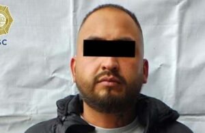 Caindo no CDMX “El Topo”, um membro do Tepitito e autoridades no antigo escritório da cidade de Cuauhtémoc