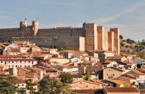 Ou Peddraza ou Chinchón: as pessoas medievais são a duas horas de Madri, que é perfeita para o fim de semana