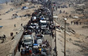 Pelo menos 85 palestinos foram mortos porque a greve israelense continuou na faixa de Gaza nas proximidades