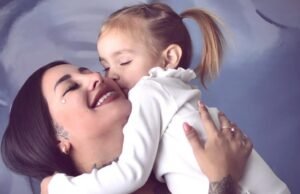 Tamara Báez e sua filha Jamaica ofereceram ao novo membro da família: “Bem -vindo Teddy”