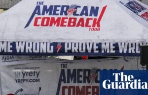 Charlie Kirk foi abalado pelo movimento no evento na Universidade de Valley Utah