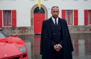 Lewis Hamilton declarou que vendeu milhões de carros e mudou como uma nova intenção