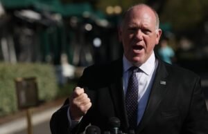 O FBI foi registrado por Tom Homan concordou US $ 50.000 no investimento