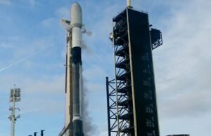 O Falcon 9 montou um novo lote do Satellite Mini Starlinka de Cape Canaveral