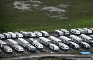 A lei da Flórida aplica mais de 6.000 pessoas envolvidas em notas em cinco meses